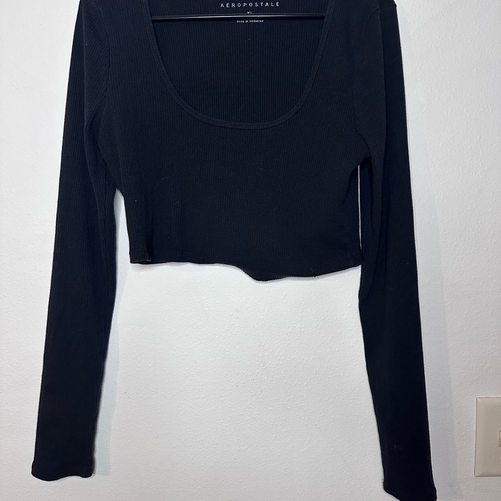 Aeropostale Women's Black Crop Top